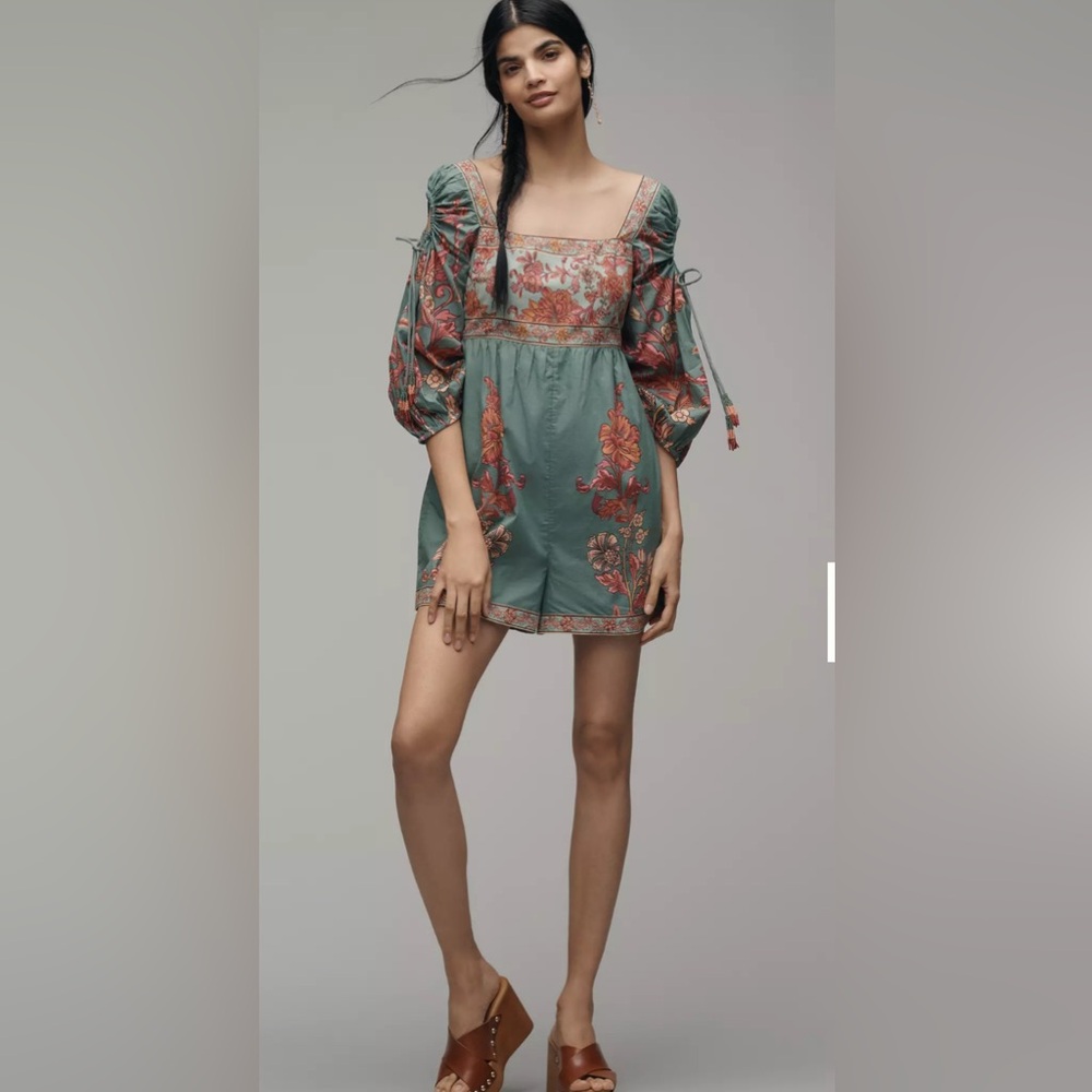 NWT FARM RIO x ANTHROPOLOGIE Puff-Sleeve Square-Neck Romper - Picture 2 of 4